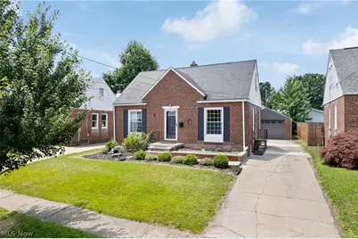 2542 9th Street, Cuyahoga Falls, OH 44221 - Photo 1