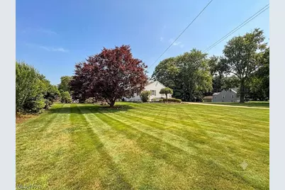 783 E Cassell Avenue, Barberton, OH 44203 - Photo 19