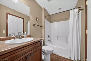 412 Brittany Ln, Jefferson, OH 44047 - Photo 17