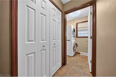 412 Brittany Lane, Jefferson, OH 44047 - Photo 3