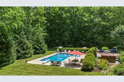 9305 Roryanna Drive, Chardon, OH 44024 - Photo 43
