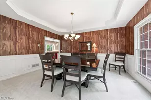 9305 Roryanna Dr, Chardon, OH 44024 - Photo 9