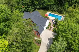 9305 Roryanna Dr, Chardon, OH 44024 - Photo 49