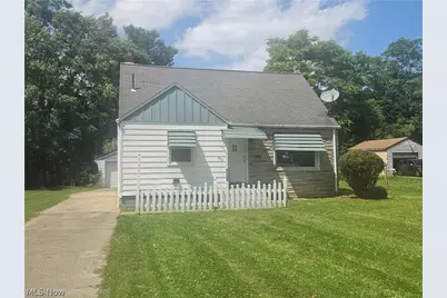 568 E Lucius Avenue, Youngstown, OH 44502 - Photo 1