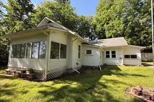 629 Portage Lakes Drive, Akron, OH 44319 - Photo 5
