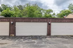 4615 Oakhill Blvd, Lorain, OH 44053 - Photo 21