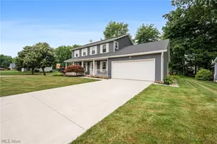 9585 Brayes Manor Dr, Mentor, OH 44060 - Photo 39