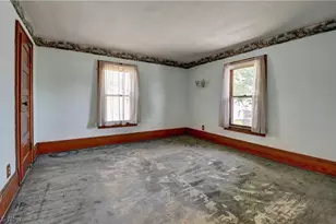 532 S River St, Newcomerstown, OH 43832 - Photo 13