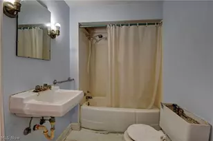 532 S River St, Newcomerstown, OH 43832 - Photo 9