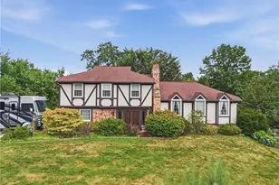 5300 West Blvd NW, Canton, OH 44718 - Photo 1