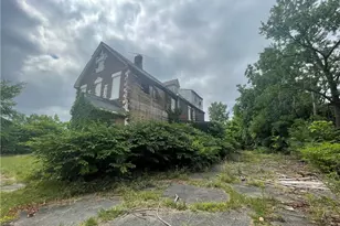 12808 Kinsman Rd, Loveland, OH 44120 - Photo 5