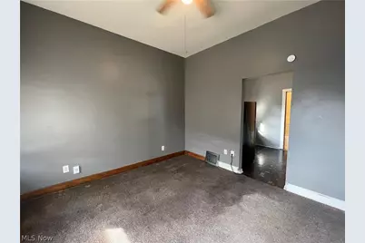 847 Jason Avenue, Akron, OH 44314 - Photo 13