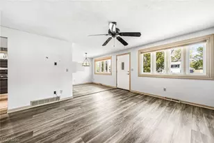 183 Erieview Dr, Eastlake, OH 44095 - Photo 5