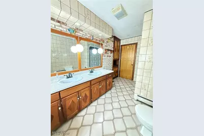 46605 Main Street, Jacobsburg, OH 43933 - Photo 23