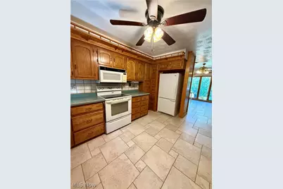 46605 Main Street, Jacobsburg, OH 43933 - Photo 15