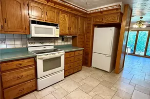 46605 Main St, Jacobsburg, OH 43933 - Photo 15