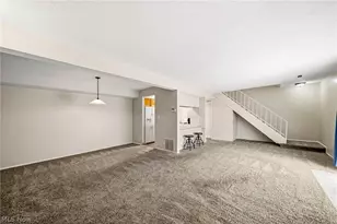 8126 Independence Dr, Mentor, OH 44060 - Photo 5