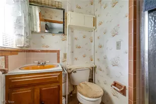 3120 Bambi St NW, Canton, OH 44709 - Photo 15