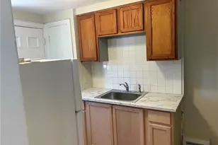 3381 Sutton Rd, Huber Heights, OH 44120 - Photo 5
