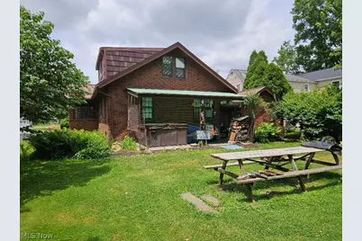 450 N Wood Street, East Canton, OH 44730 - Photo 3