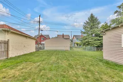 967 Mildred Avenue, Lorain, OH 44052 - Photo 33