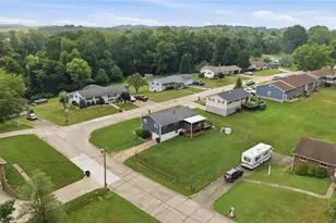 14 Maple Dr, Williamstown, WV 26187 - Photo 7