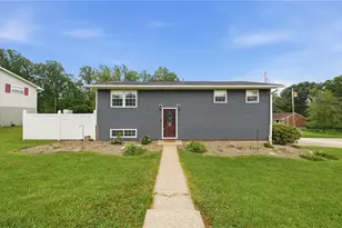 14 Maple Dr, Williamstown, WV 26187 - Photo 35