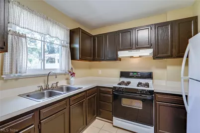 391 Reed Avenue, Akron, OH 44301 - Photo 17