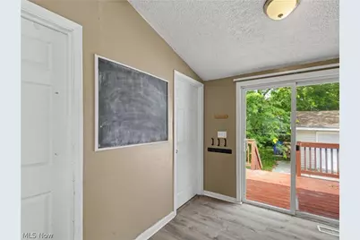 2752 6th Street, Cuyahoga Falls, OH 44221 - Photo 15