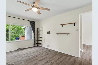 2752 6th Street, Cuyahoga Falls, OH 44221 - Photo 9