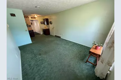 1019 Gordon Square NE, Bolivar, OH 44612 - Photo 3