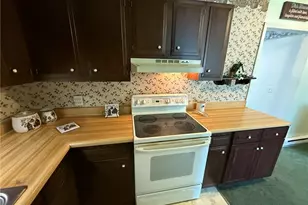 1019 Gordon Square NE, Bolivar, OH 44612 - Photo 7