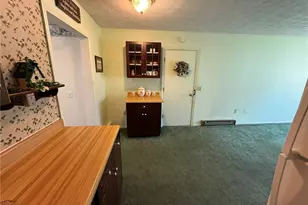 1019 Gordon Square NE, Bolivar, OH 44612 - Photo 9