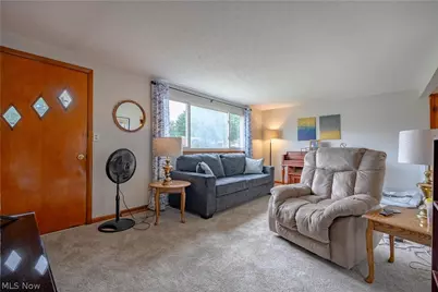 121 Florence Avenue, Alliance, OH 44601 - Photo 5