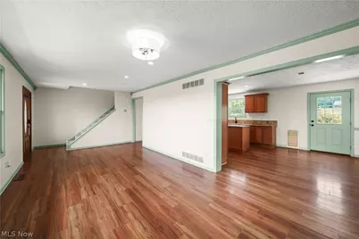 11241 Center Road, Garrettsville, OH 44231 - Photo 5
