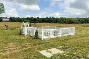 11241 Center Rd, Garrettsville, OH 44231 - Photo 31
