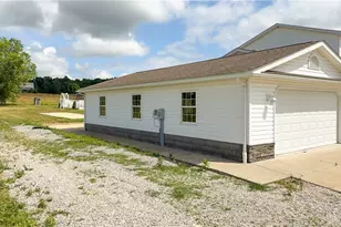 11241 Center Rd, Garrettsville, OH 44231 - Photo 29
