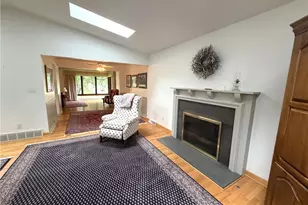 1157 Glenview Dr, Mogadore, OH 44260 - Photo 9