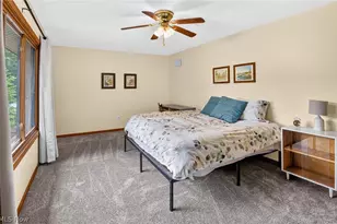 1190 Trails Edge Dr, Hubbard, OH 44425 - Photo 17