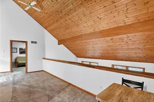 1190 Trails Edge Dr, Hubbard, OH 44425 - Photo 21
