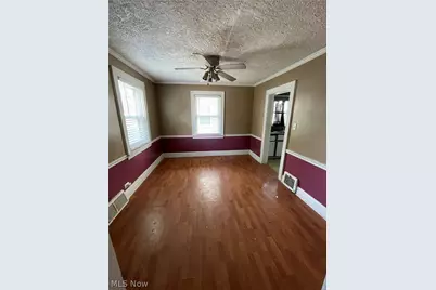3140 Belmont Place SW, Canton, OH 44710 - Photo 3