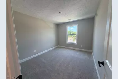16 Paige Lane, Hudson, OH 44236 - Photo 5
