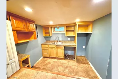 2618 Adams Street, Lakemore, OH 44250 - Photo 25
