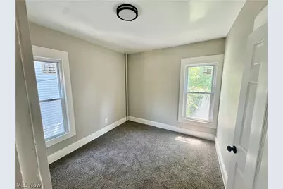 10818 Bryant Avenue, Loveland, OH 44108 - Photo 11