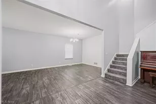 1581 Denise Dr, Copley, OH 44321 - Photo 9