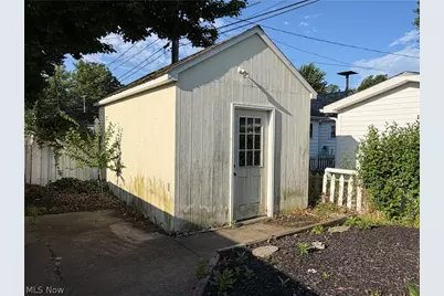 2033 Highland Avenue, Ashtabula, OH 44004 - Photo 3
