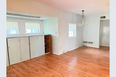 2033 Highland Avenue, Ashtabula, OH 44004 - Photo 13