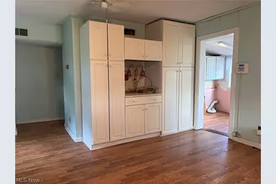 2033 Highland Avenue, Ashtabula, OH 44004 - Photo 15