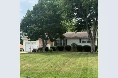 346 Oneida Avenue NW, Canton, OH 44708 - Photo 1