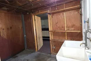 3704 Marlamont Way, Weirton, WV 26062 - Photo 27